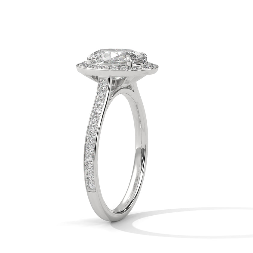 Marilyn Halo  Ring