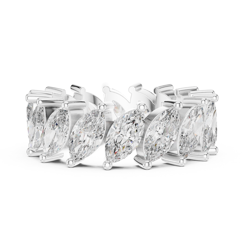 Queen Diamond Ring