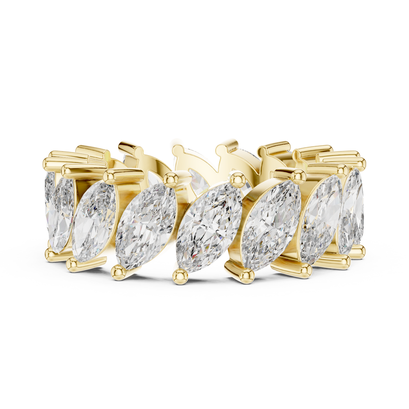 Queen Diamond Ring
