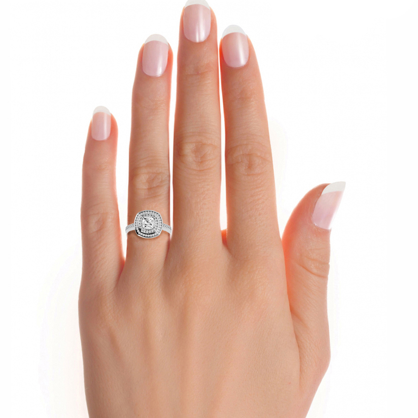 Amelie Halo Ring