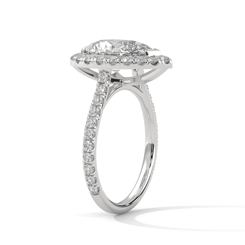 Alianna Halo Ring