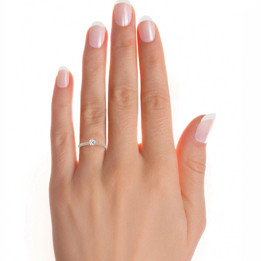 Ari Solitaire Ring