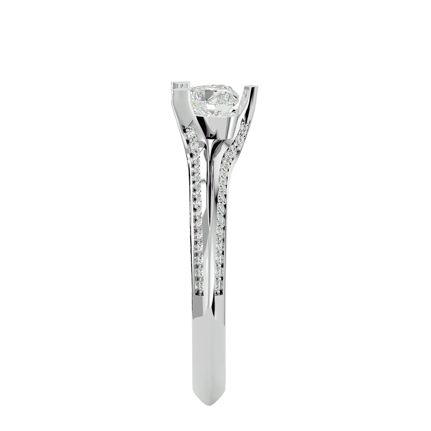 Royal Solitaire Ring